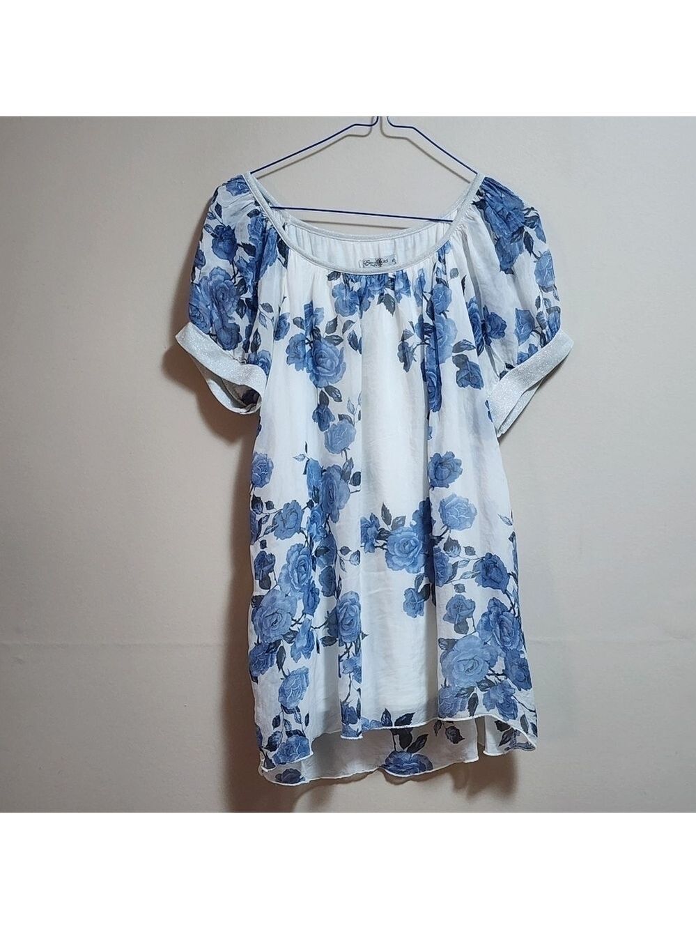 Elena Baldi 100% silk short sleeves floral white size M